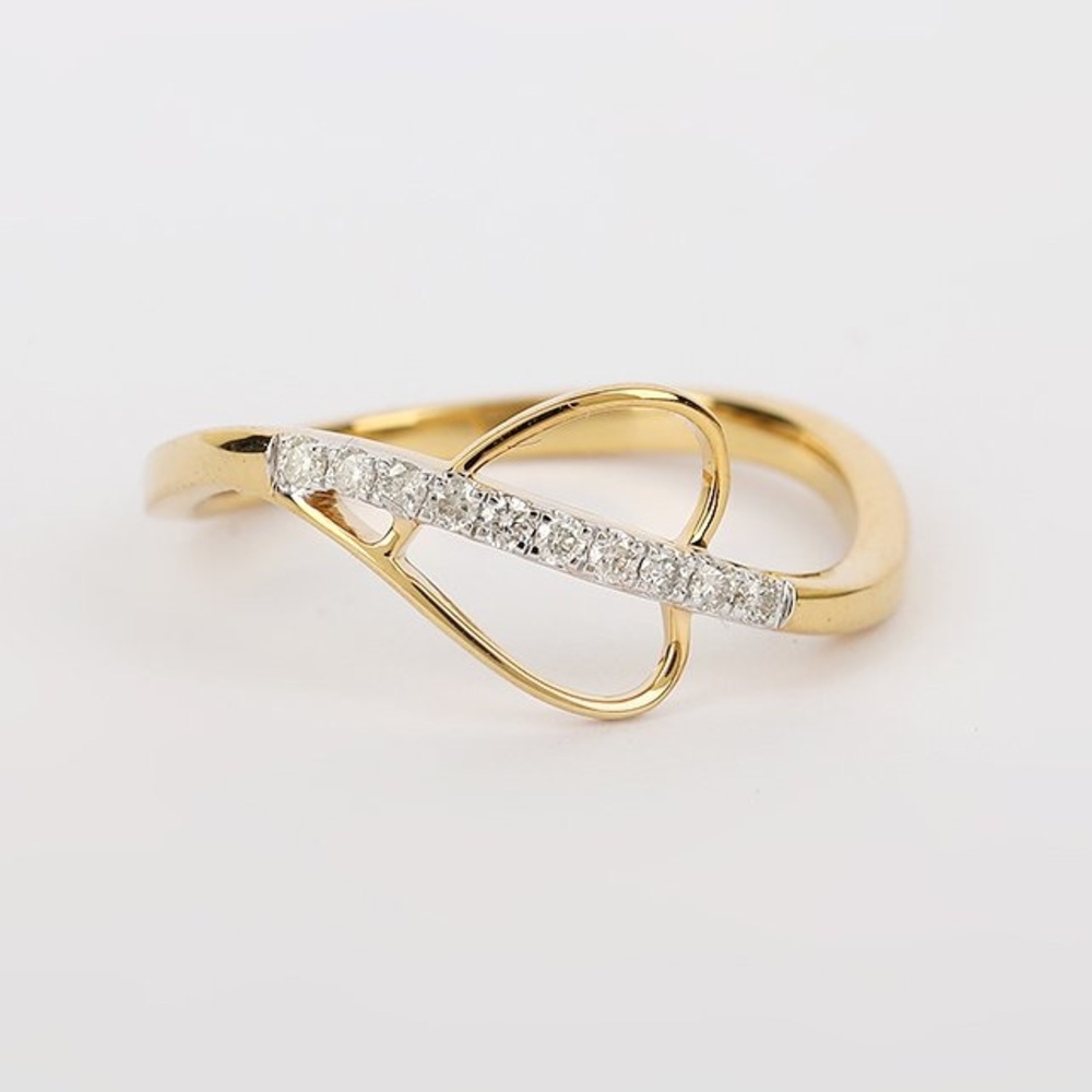 IGI Certified 0.10ctw Natural Diamond Ring Size 7 - 14K Solid Gold
